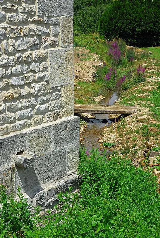 Lavoir de Vitry-en-Montagne