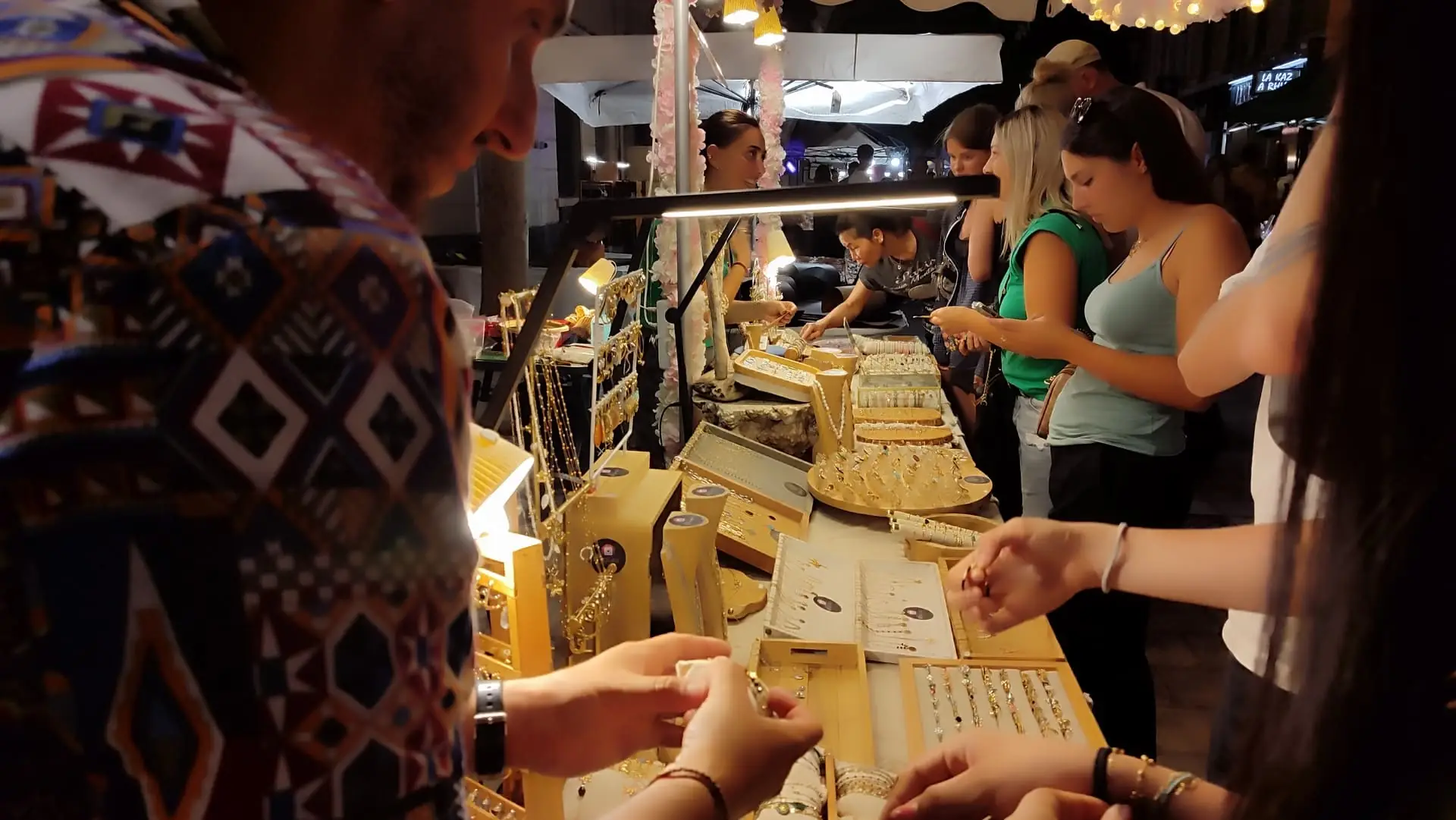 Marchés nocturnes à Martigues