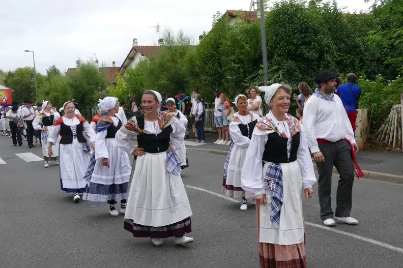 Spectacle de danses basques avec Mutxiko Elkartea