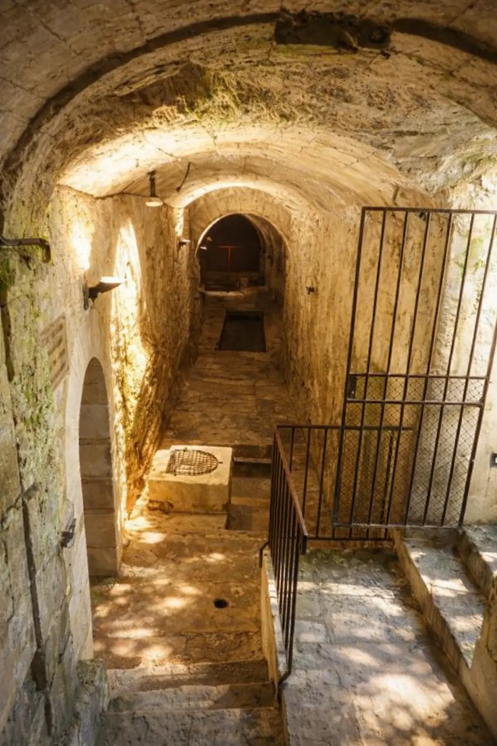La fontaine souterraine