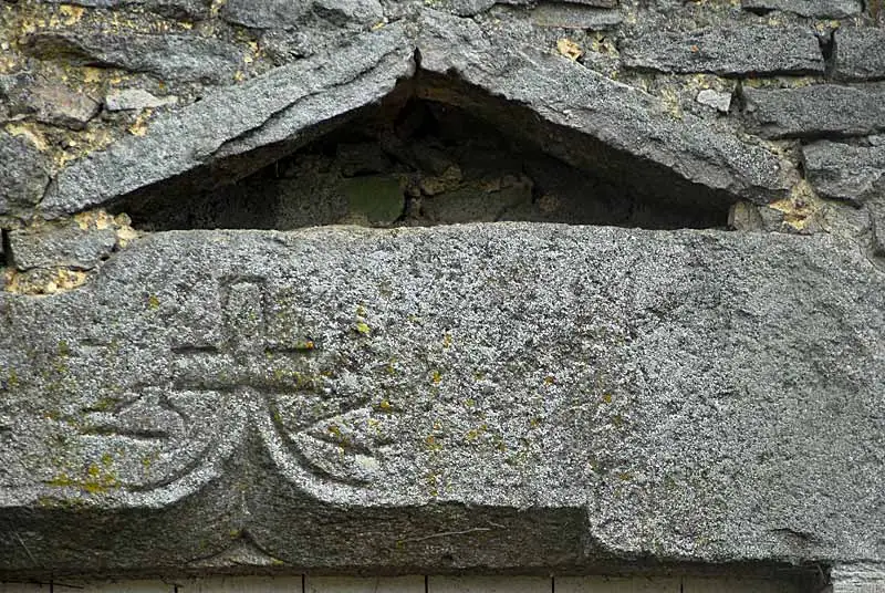 Porte et linteau du XVIe siècle à Orcevaux