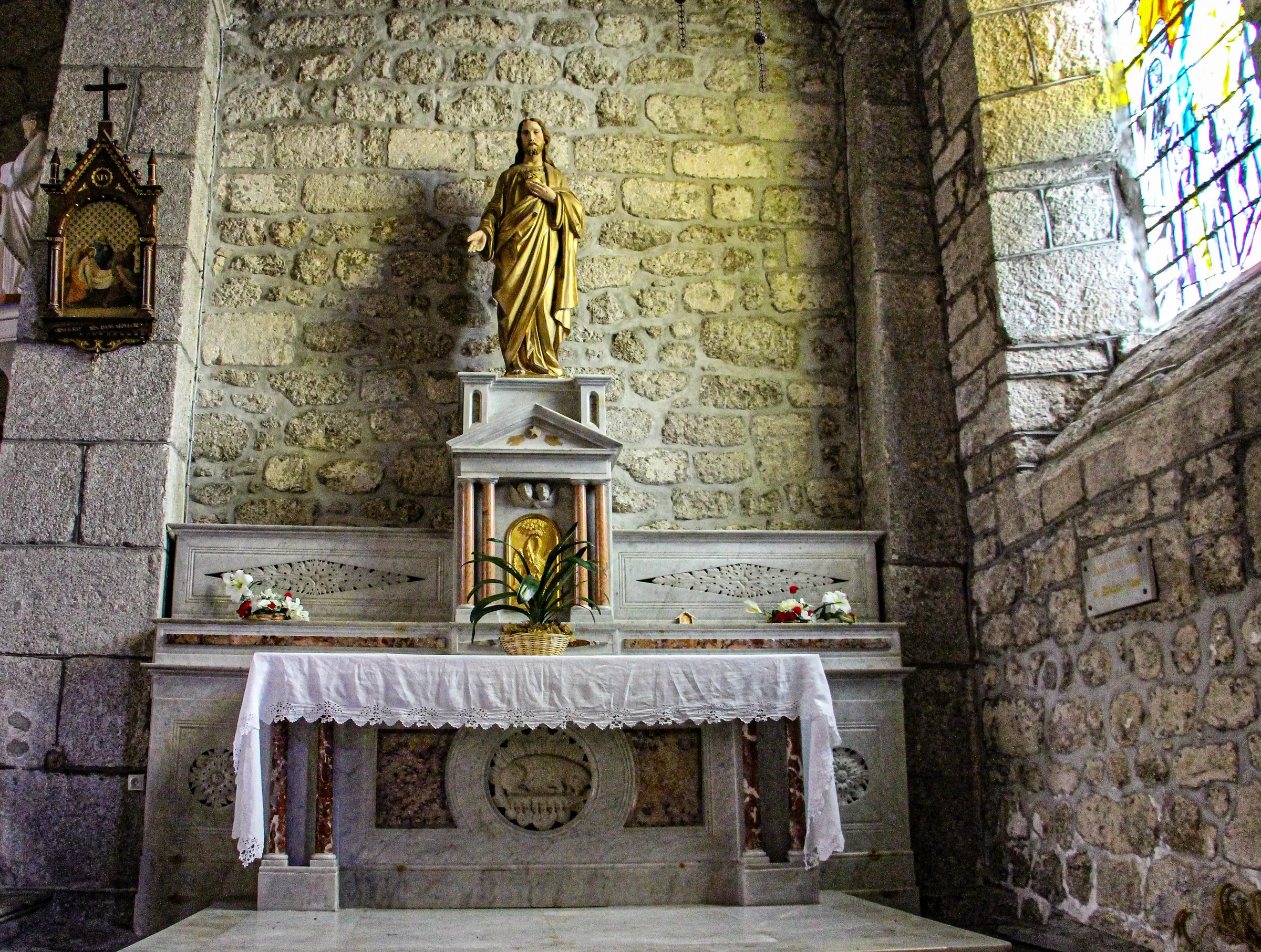 ÉGLISE SAINT-JULIEN