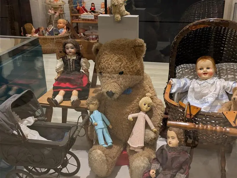 Exposition : jeux et jouets d'autrefois