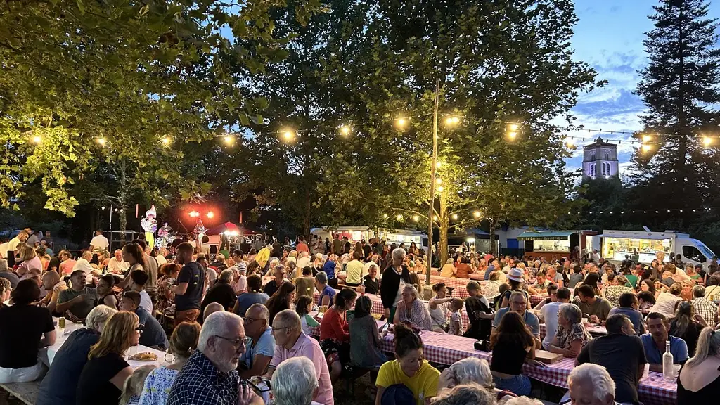 Marché gourmand et musical