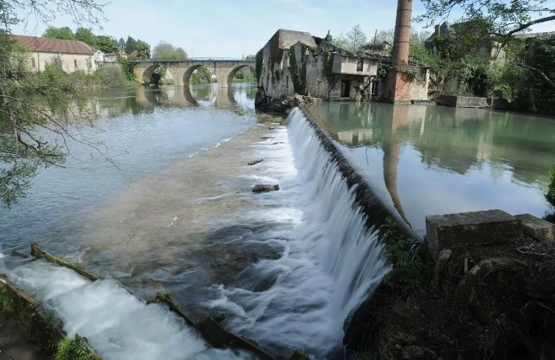 Balade patrimoine Village papetier de Couze et Saint Front
