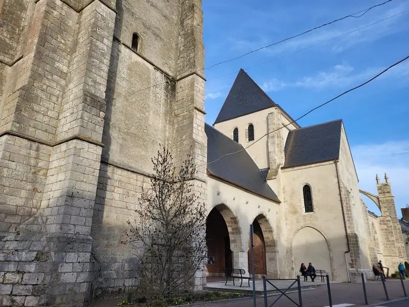 Eglise Saint-Martial de Châteauneuf-sur-Loire