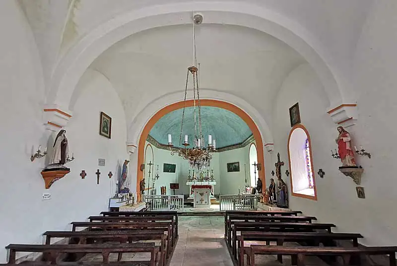 Eglise Saint-Gilbert de Chalmessin