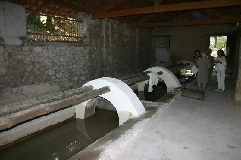Vieux Lavoir