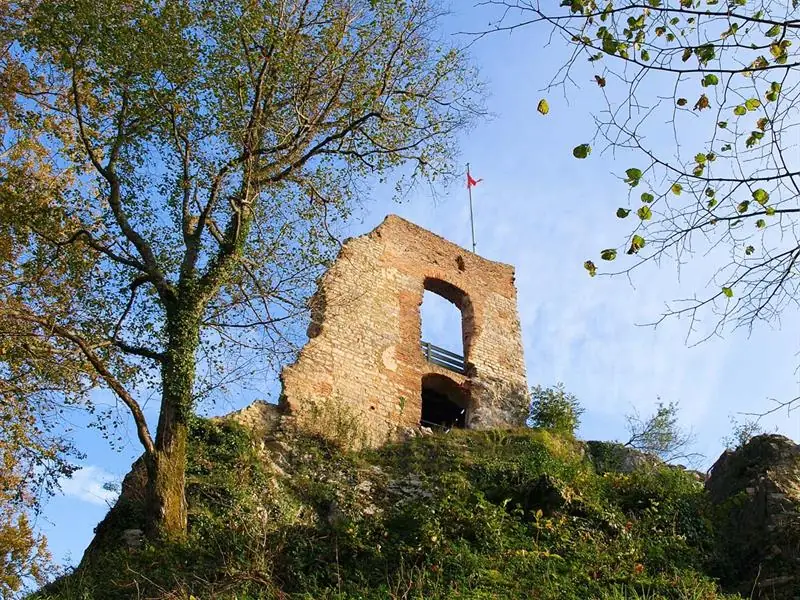 Visite guidée de Ferrette et de son château