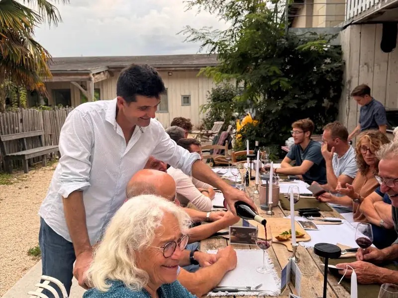 Les Vignerons passent à table à l'Usine à gaz avec le Clos des Quarterons