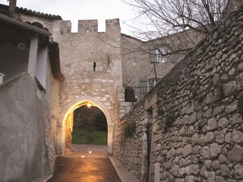 Les Portes Anciennes