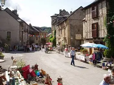 Vide-Greniers à Ste Eulalie d'Olt