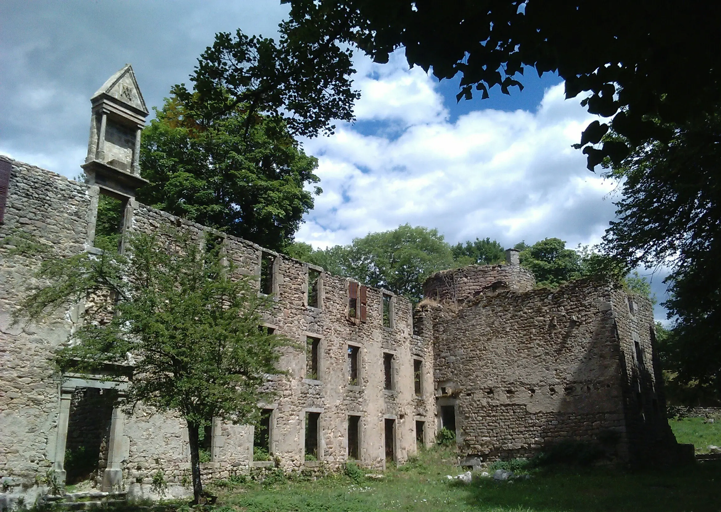 CHATEAU ET ANCIEN ORPHELINAT DES CHOISINETS