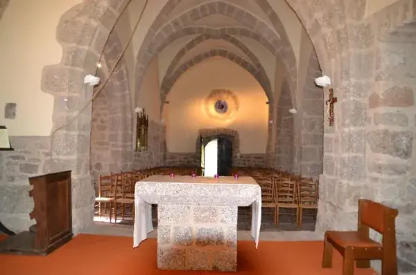 Eglise du XIIème siècle à Bes Bédène