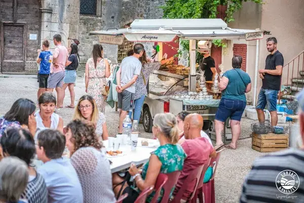 Marché nocturne