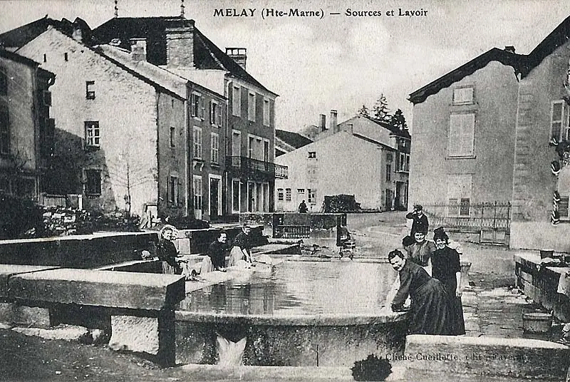 Ancienne fontaine de Melay