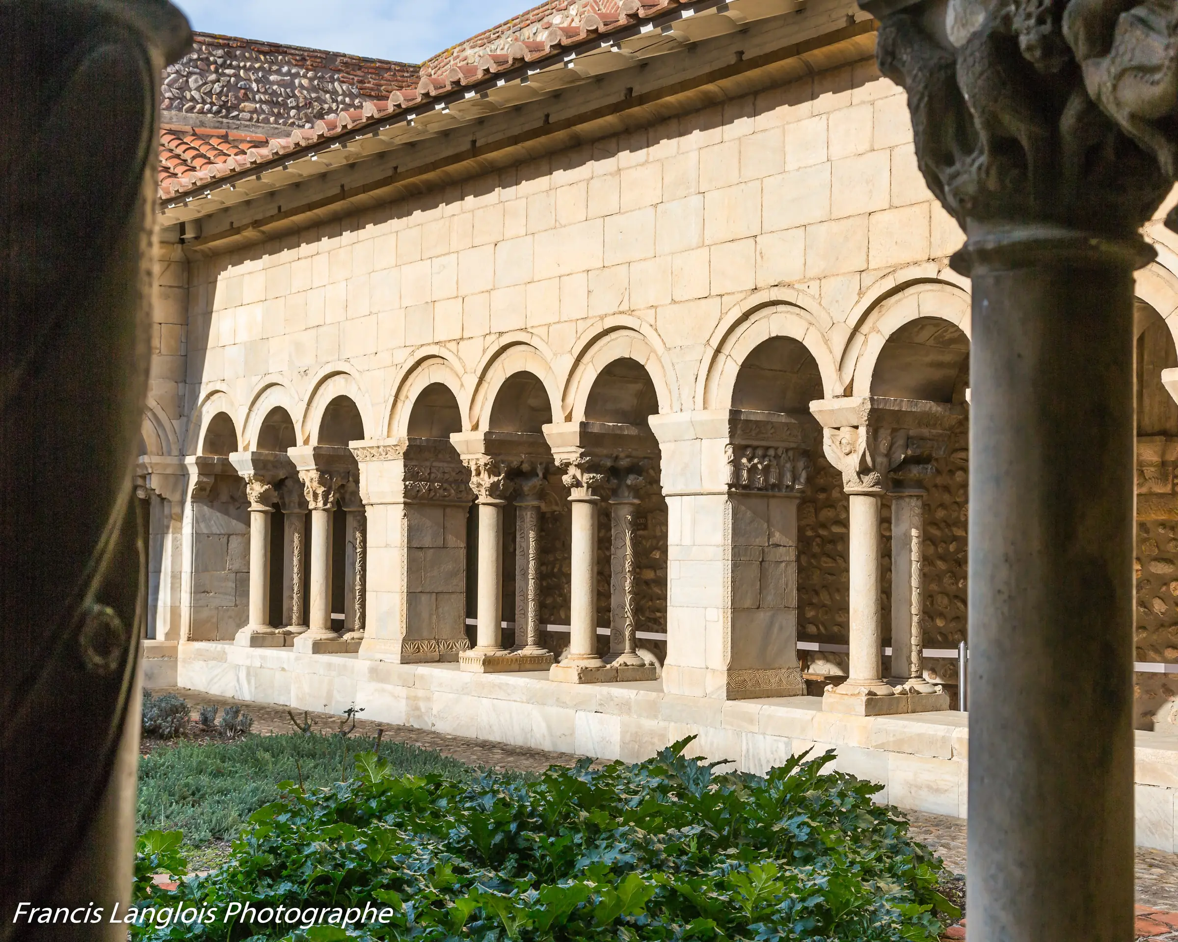 CLOITRE D'ELNE