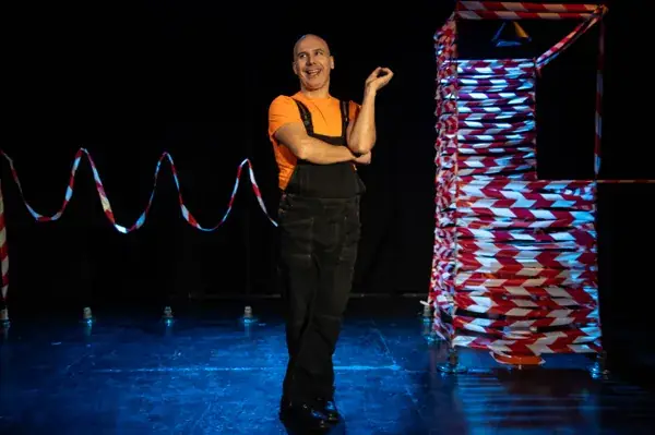 Théâtre - Prochaine sortie obligatoire