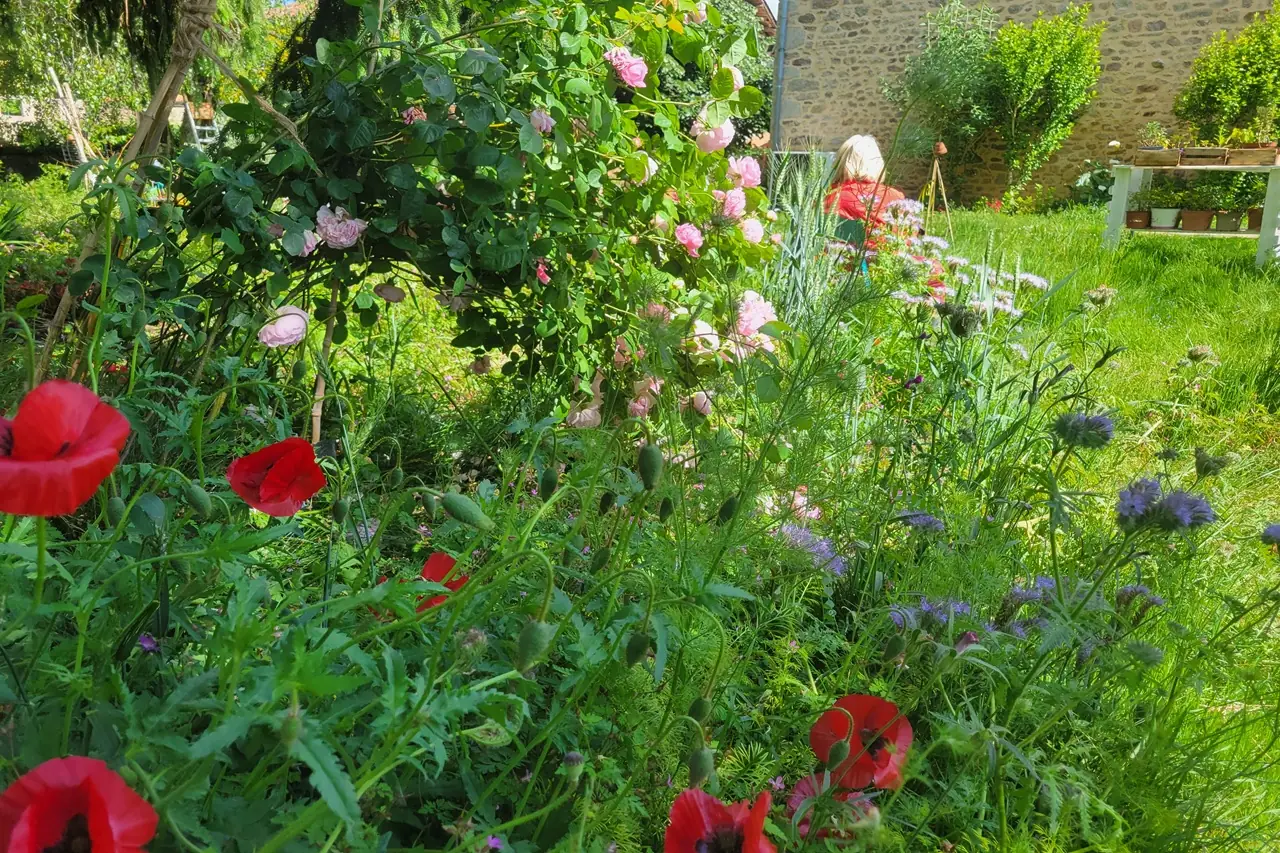 Café Rosa, le café associatif éphémère de l'association Vayres à Soi