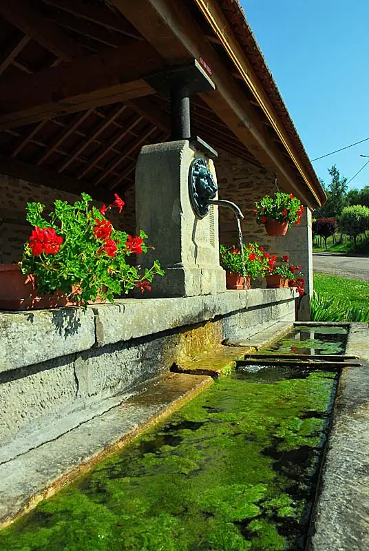 Lavoir d'Orbigny-au-Val