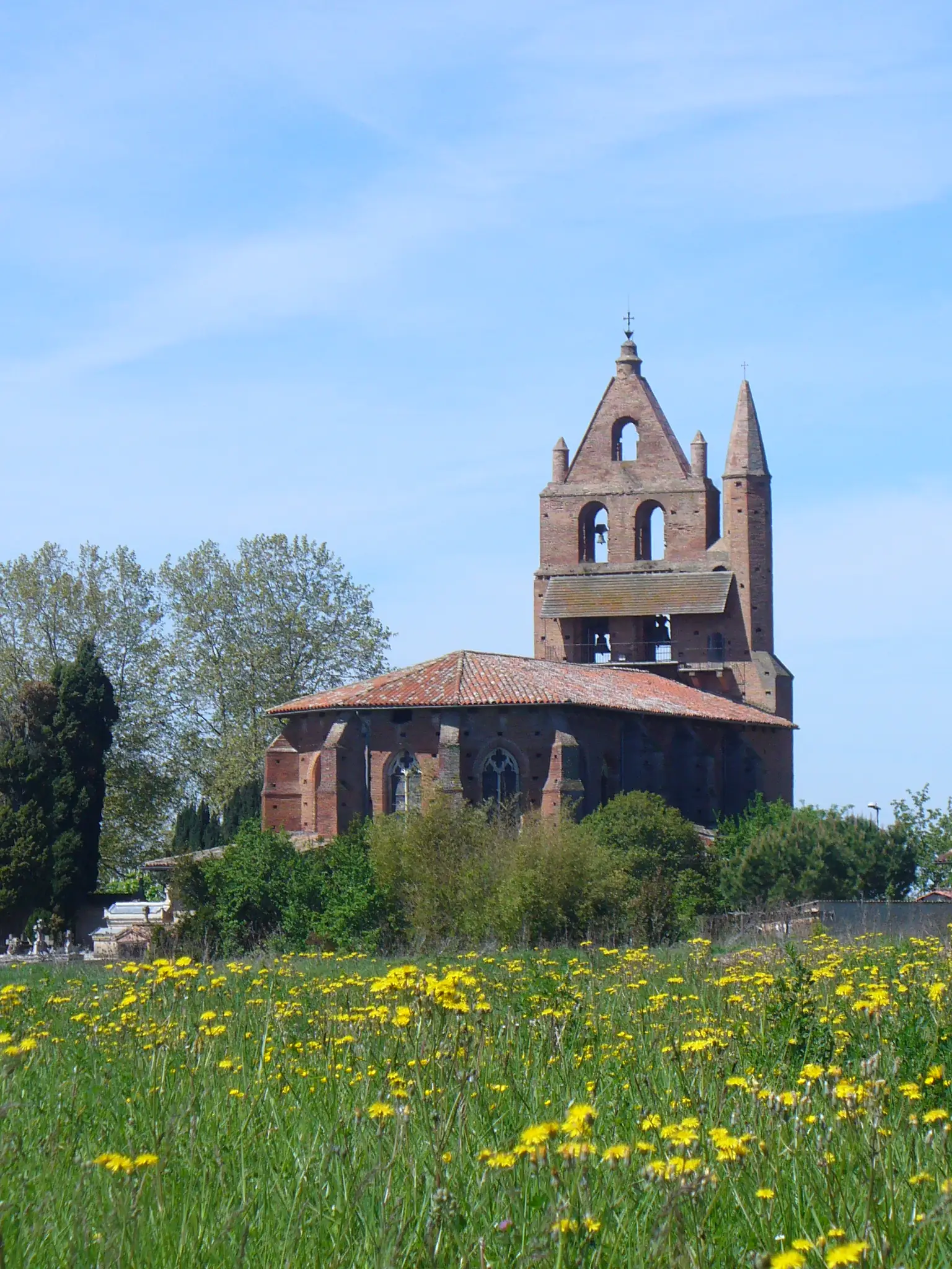 L'EGLISE SAINT-JEAN-BAPTISTE