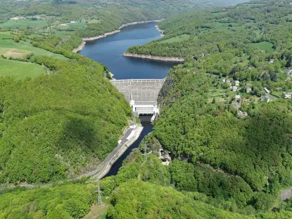 Centrale hydroélectrique de Sarrans