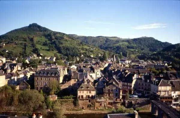 St Geniez d'Olt, la Ville Lumière