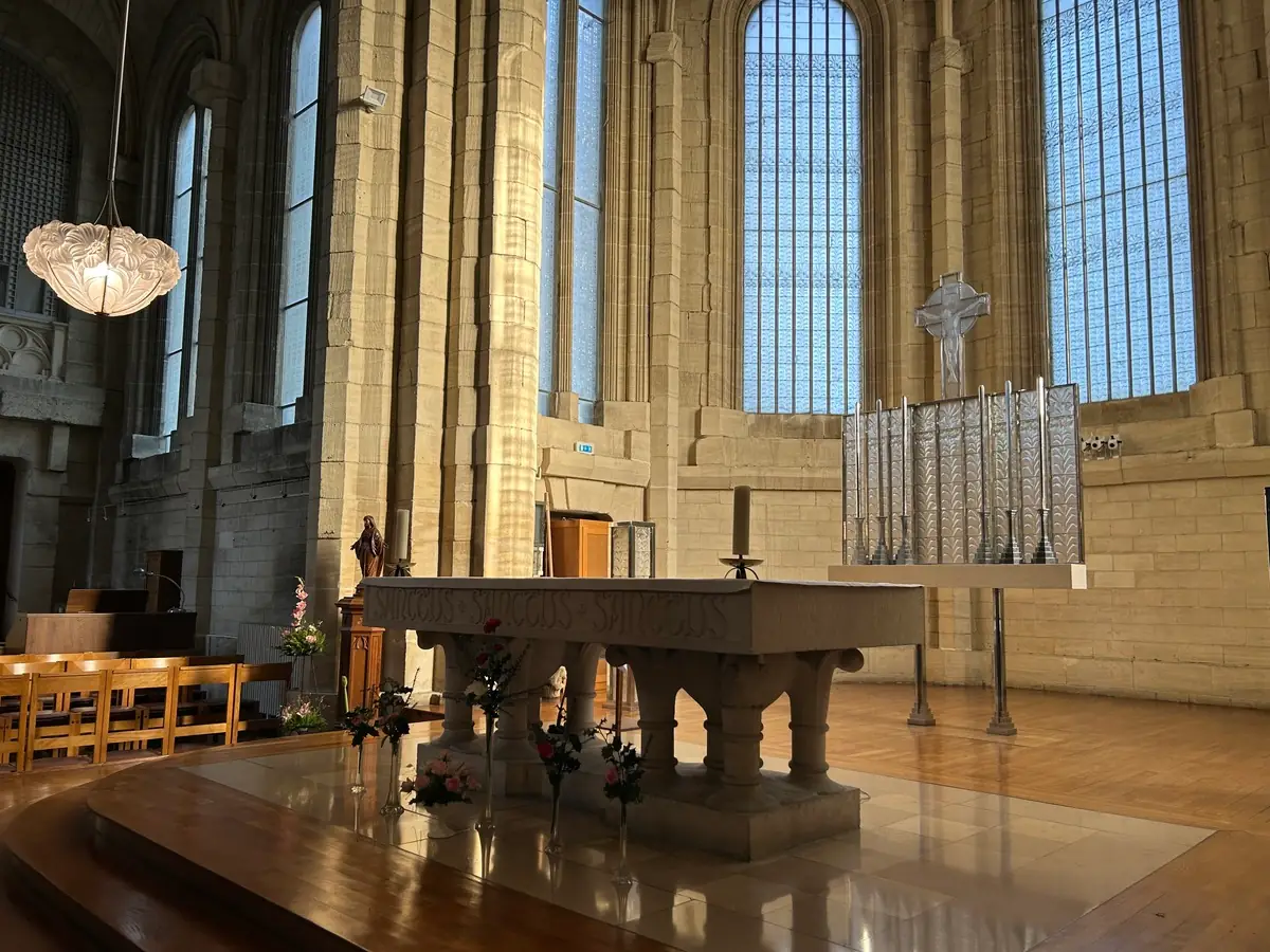 Chapelle Notre-Dame-de-Fidélité aux verrières Lalique