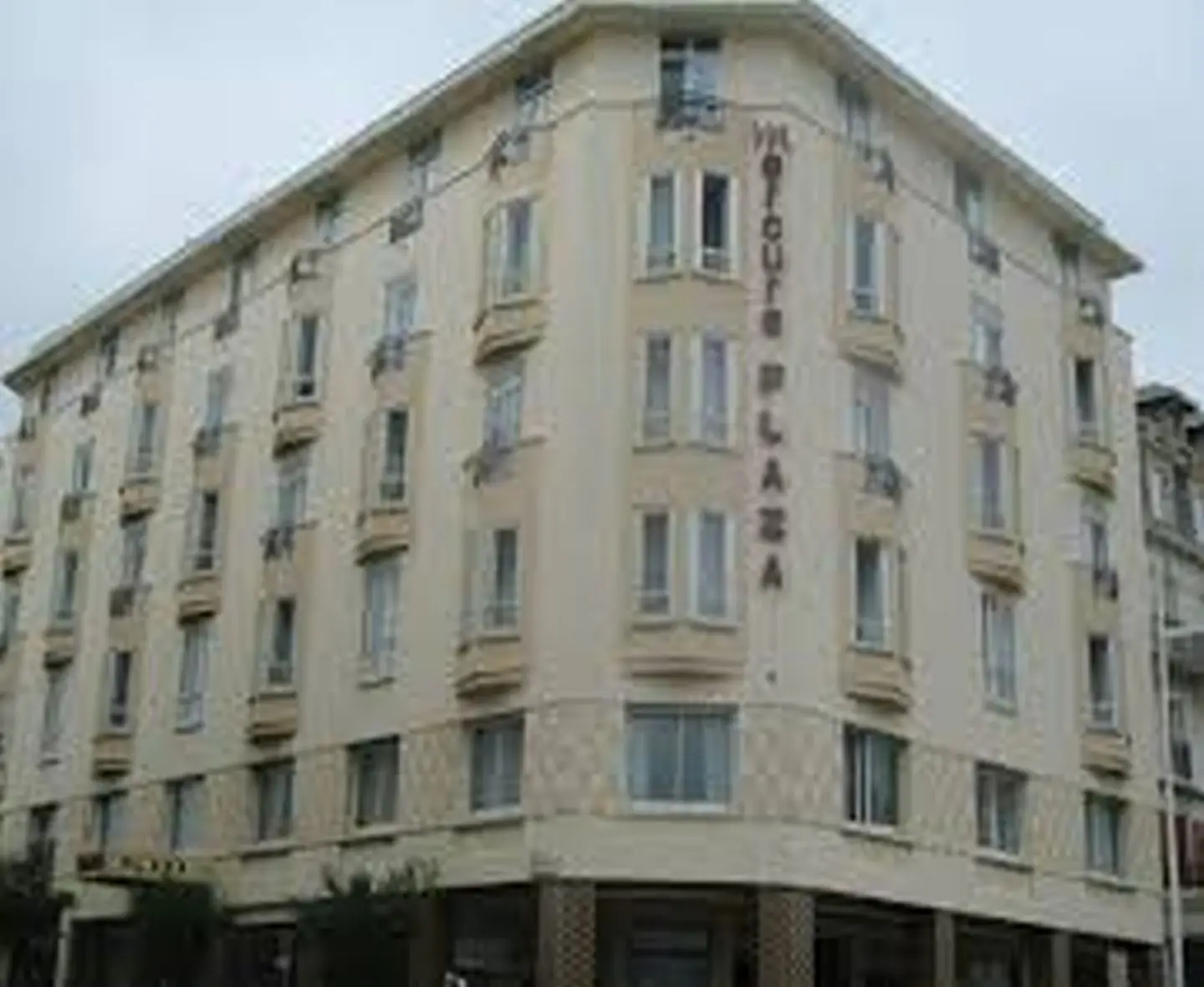 Hôtel  Mercure Plaza