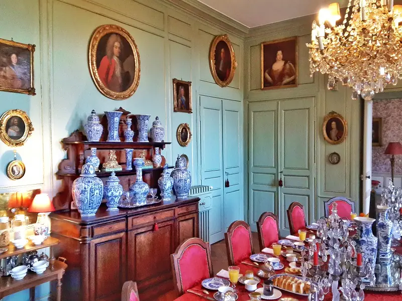 Visite des intérieurs du Château de Chantore