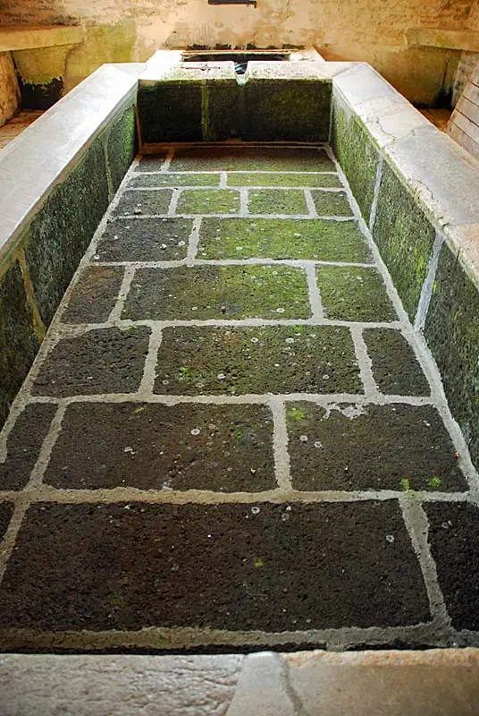 Lavoir couvert de Praslay