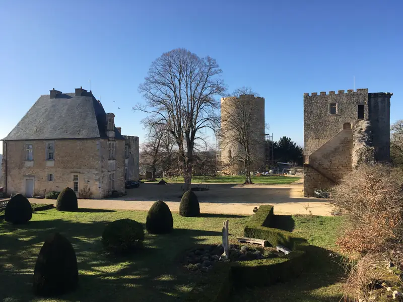 Château de Montreuil-Bonnin