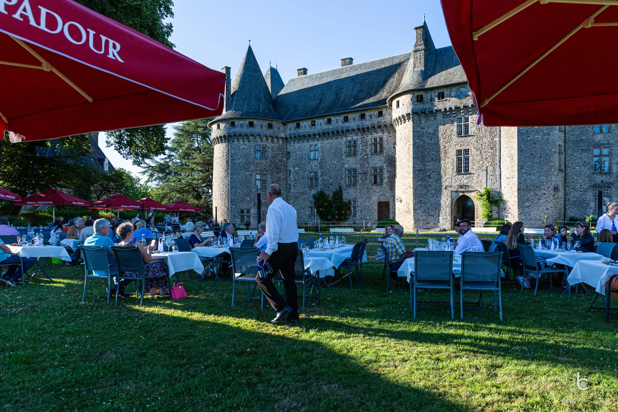 Cabaret équestre au château