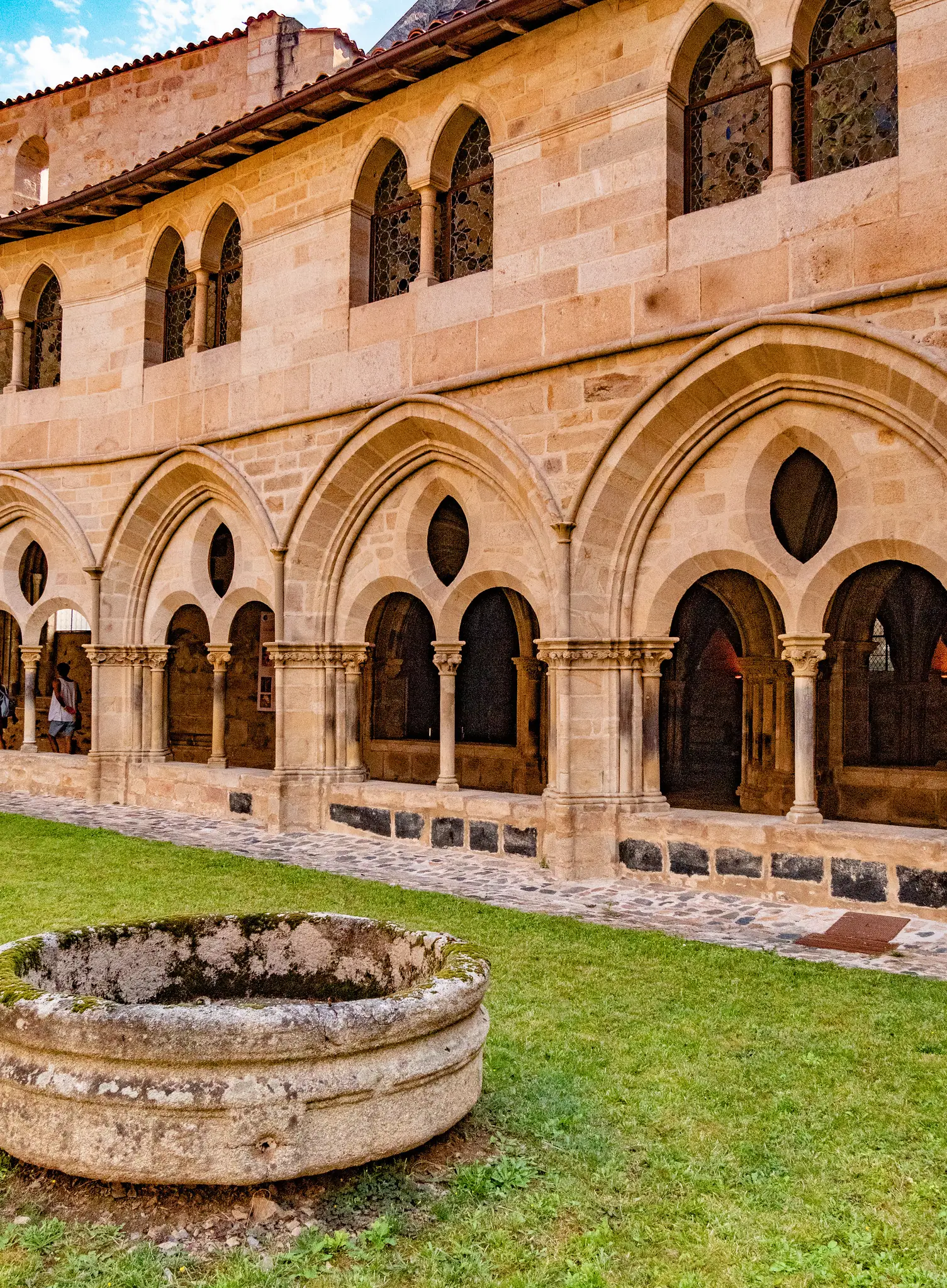 Le cloître de la cathédrale de Tulle