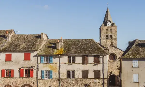 Visitez Sauveterre-de-Rouergue