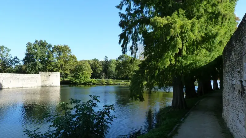Château de Sully-sur-Loire