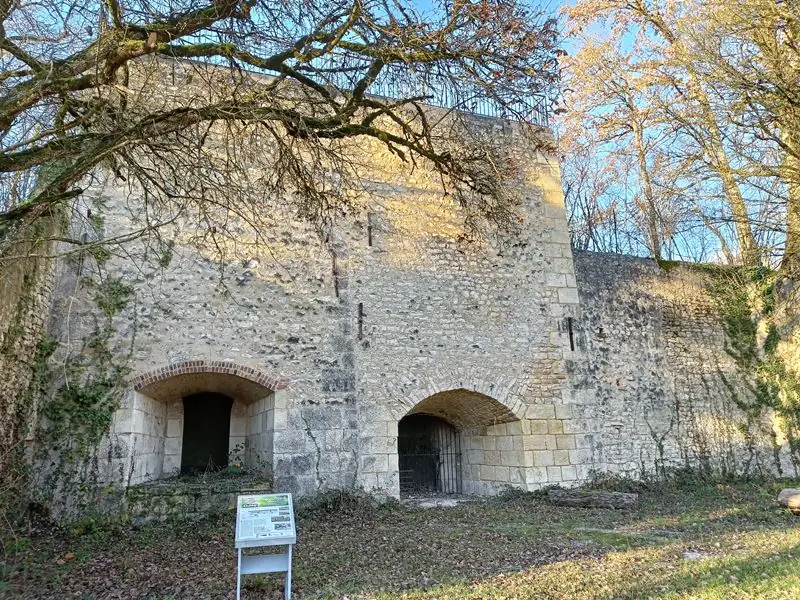 Sentier de découverte des fours à chaux de Oulches