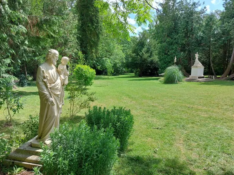 Pellevoisin, cité mariale