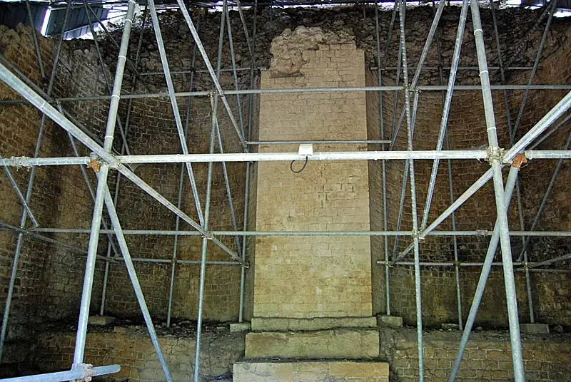 Mur de soutènement gallo-romain