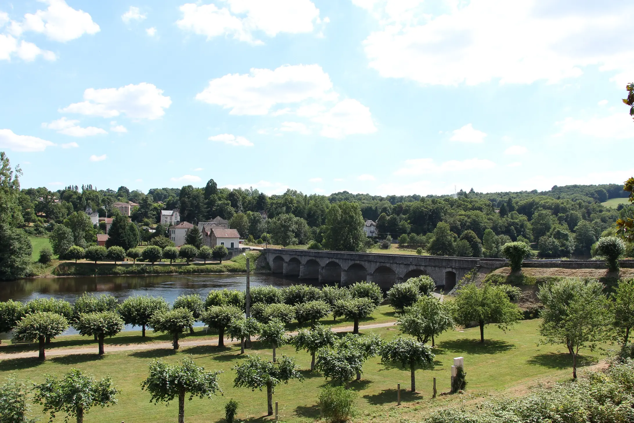 Visiter Saint-Victurnien