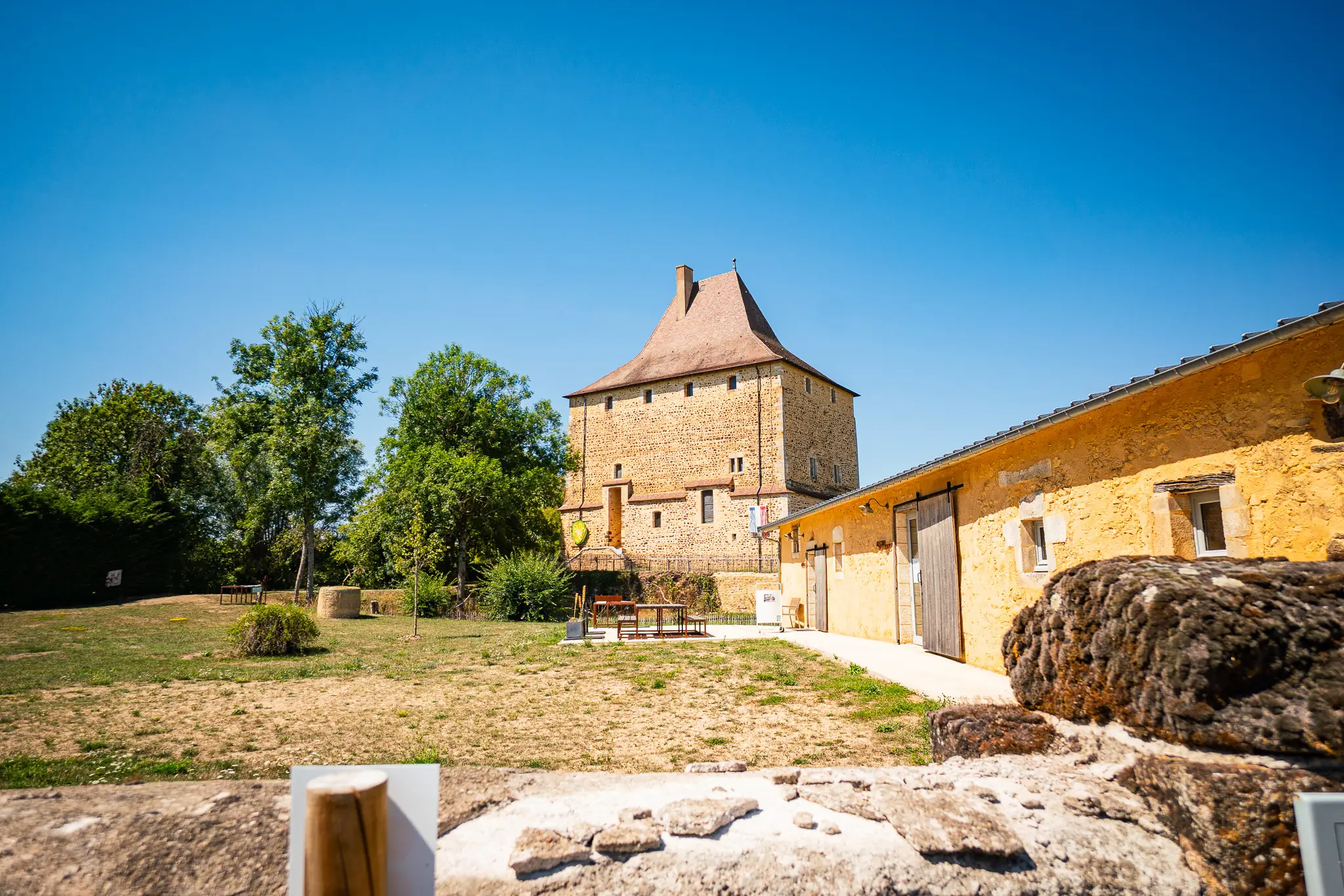 Tour de Vesvre