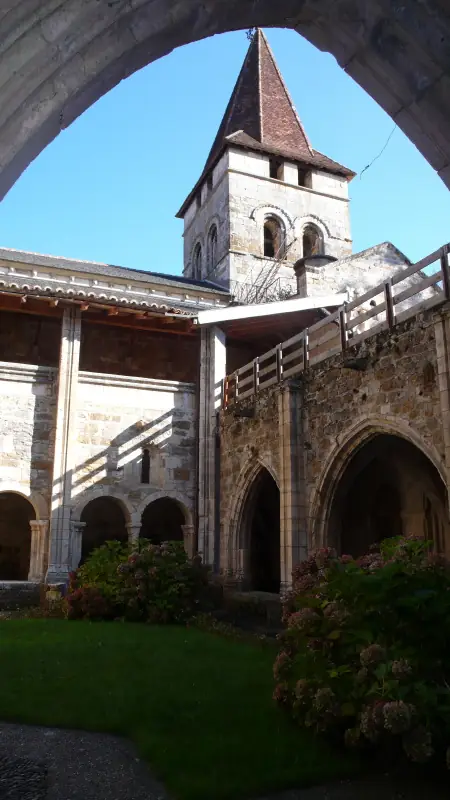 Cloître de Carennac