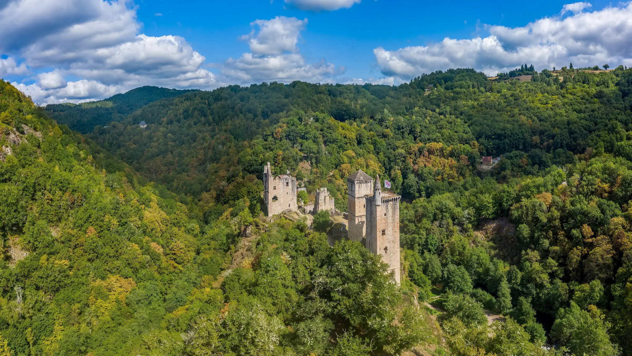 Les Tours de Merle