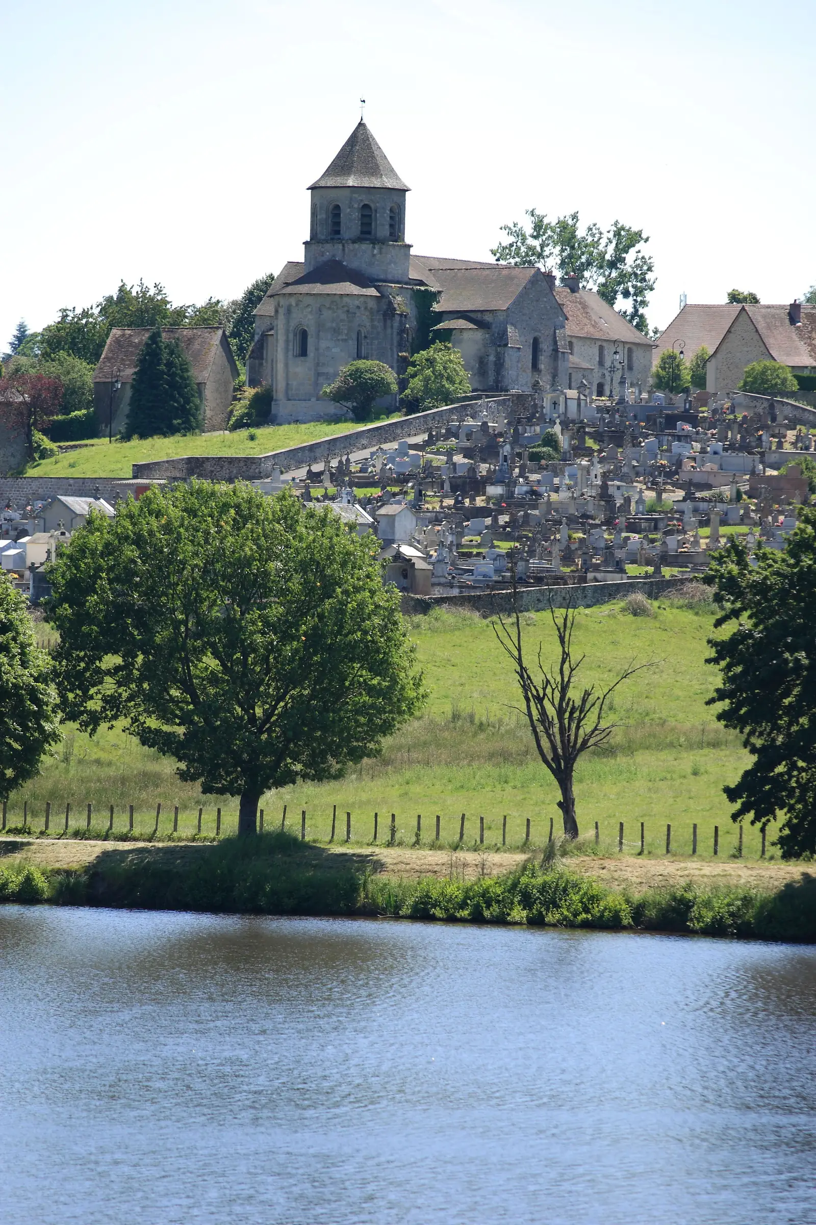 Eglise de Ladignac