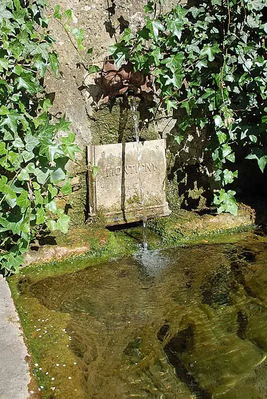 Fontaine au roi de Montigny-le-Roi
