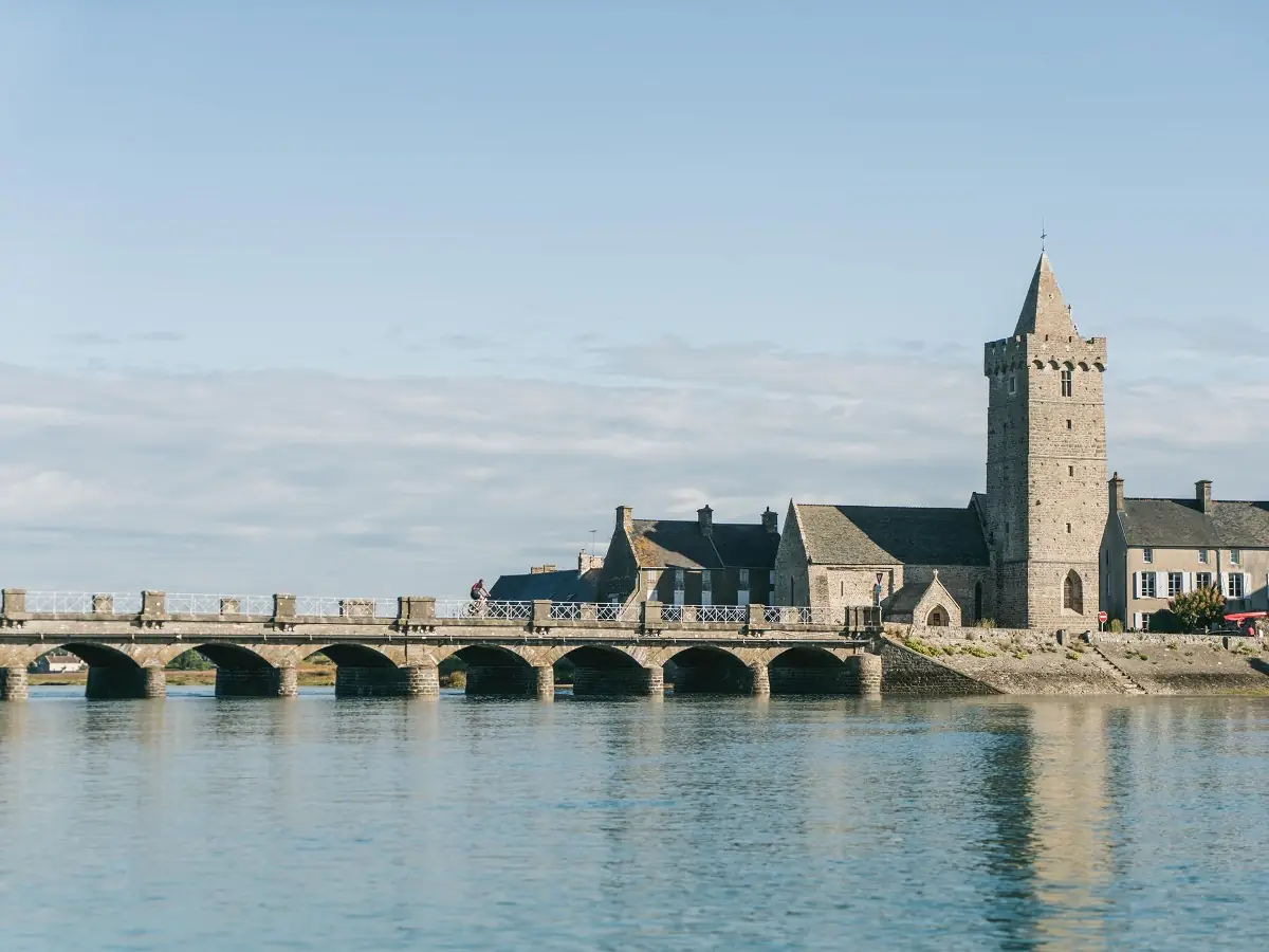 Le Pont aux 13 Arches