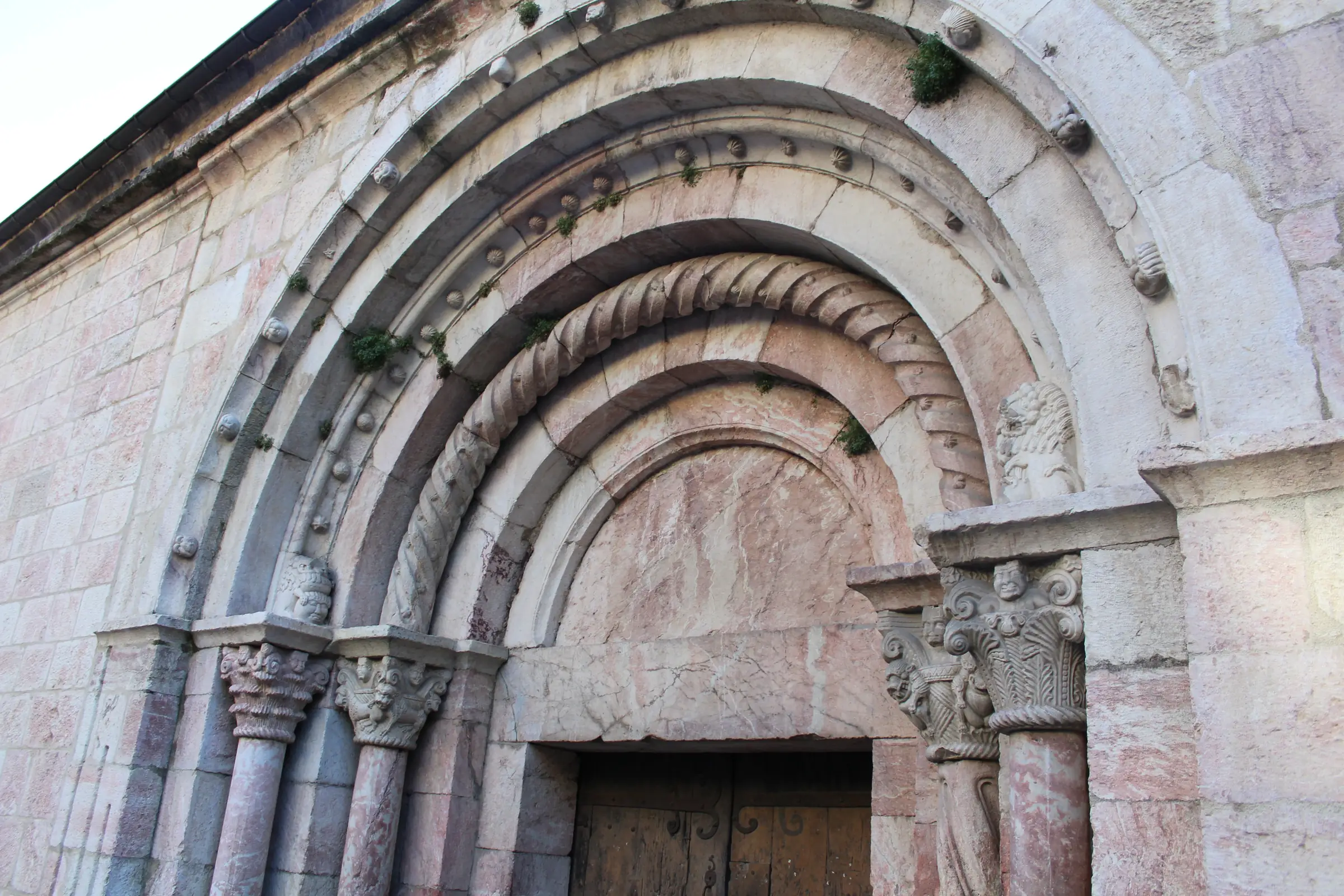 EGLISE SAINT-JACQUES DE VILLEFRANCHE-DE-CONFLENT