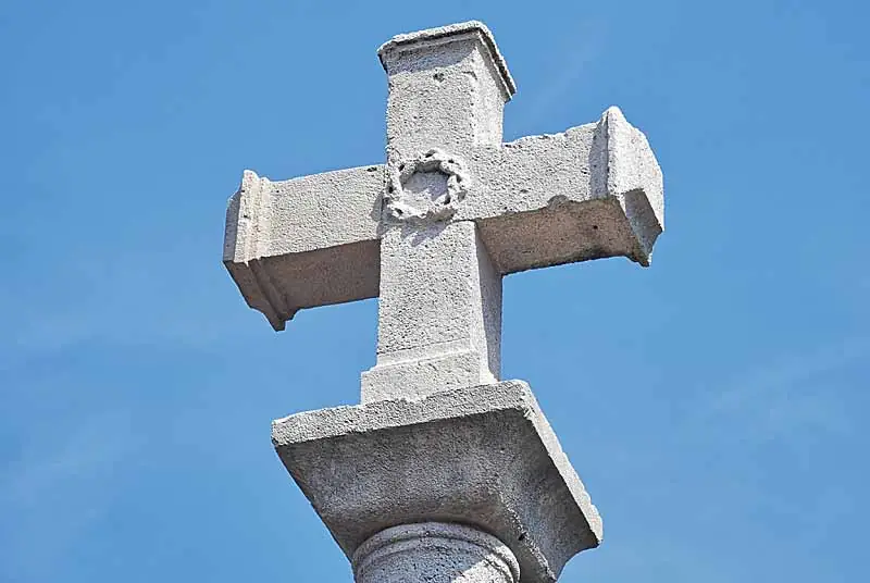 Croix du Viau à Neuilly-l'Evêque