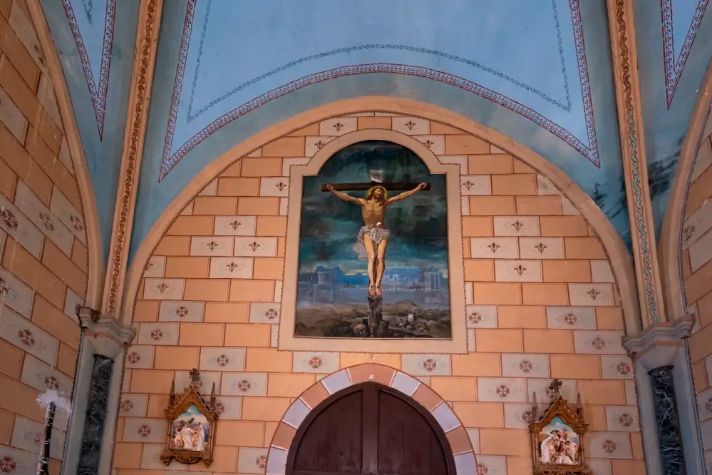 Eglise Notre Dame et peintures de Giovanni Masutti à Baleyssagues