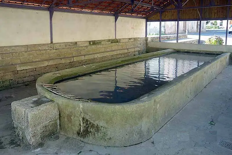Lavoir de Melay